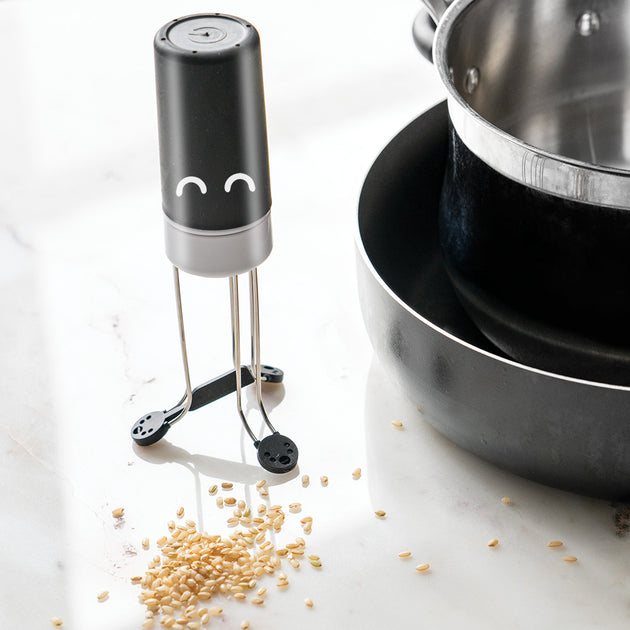 Automatic Pot Stirrer: How to Thicken up Sauces without the Arm Workout